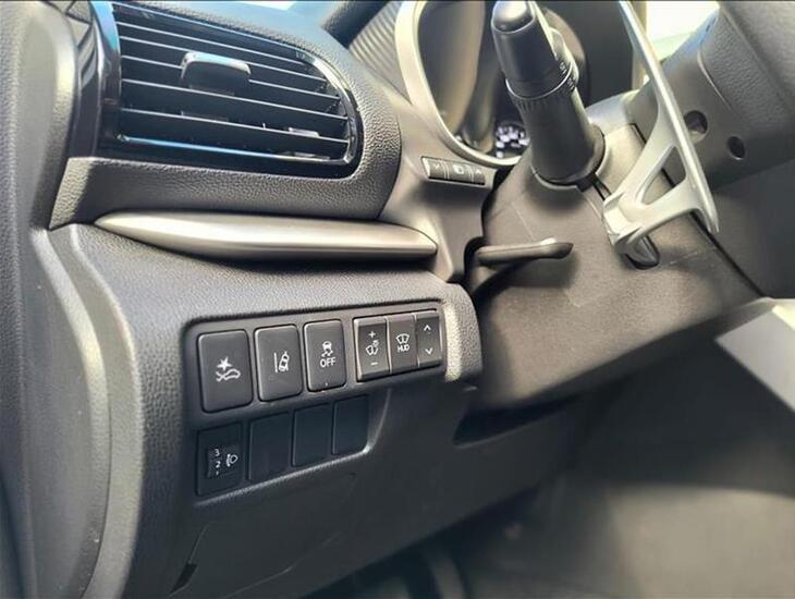 galeria ECLIPSE CROSS