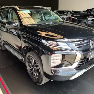 Mitsubishi PAJERO SPORT 2.4 16V MIVEC TURBO DIESEL LEGEND AWD AUTOMÁTICO