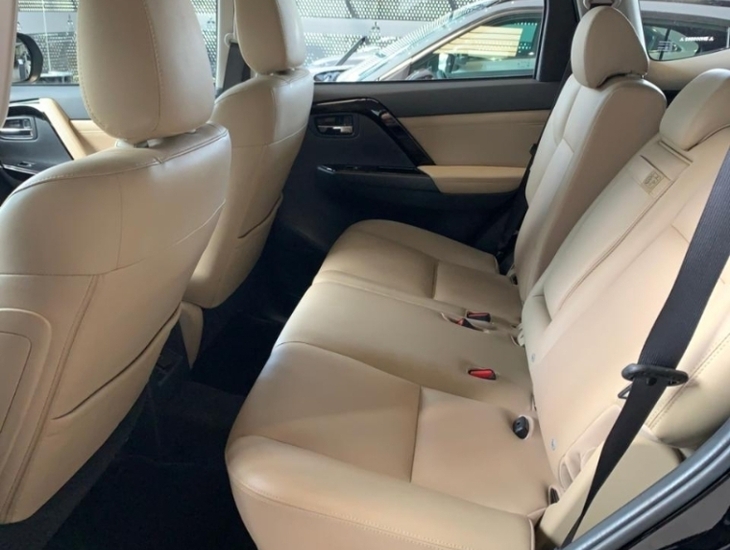 galeria PAJERO SPORT