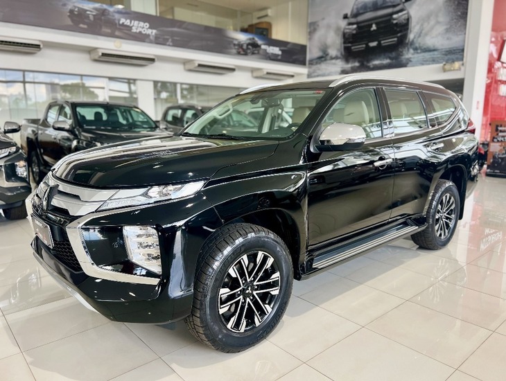 galeria PAJERO SPORT