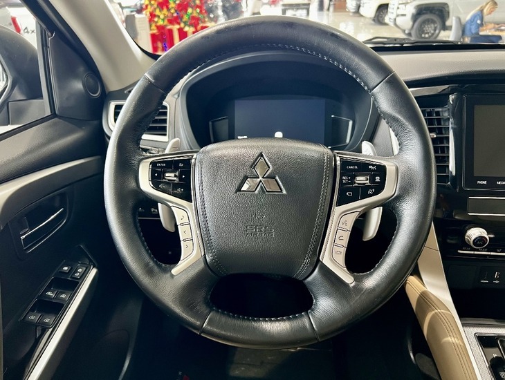 galeria PAJERO SPORT