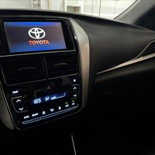 Toyota YARIS 1.5 16V FLEX SEDAN XL PLUS TECH MULTIDRIVE
