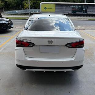 Nissan VERSA 1.6 16V FLEX ADVANCE XTRONIC