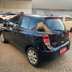 Nissan MARCH 1.0 16V FLEX 4P MANUAL