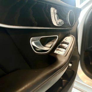 Mercedes Benz C 300 2.0 C 300 Sport