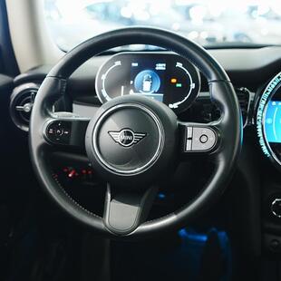 Mini Cooper SE Exclusive (Elétrico) (Aut)