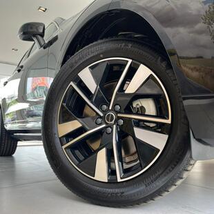 Volvo XC60 Plus PHEV