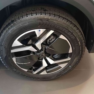 Peugeot 2008 1.0 TURBO 200 FLEX ALLURE CVT