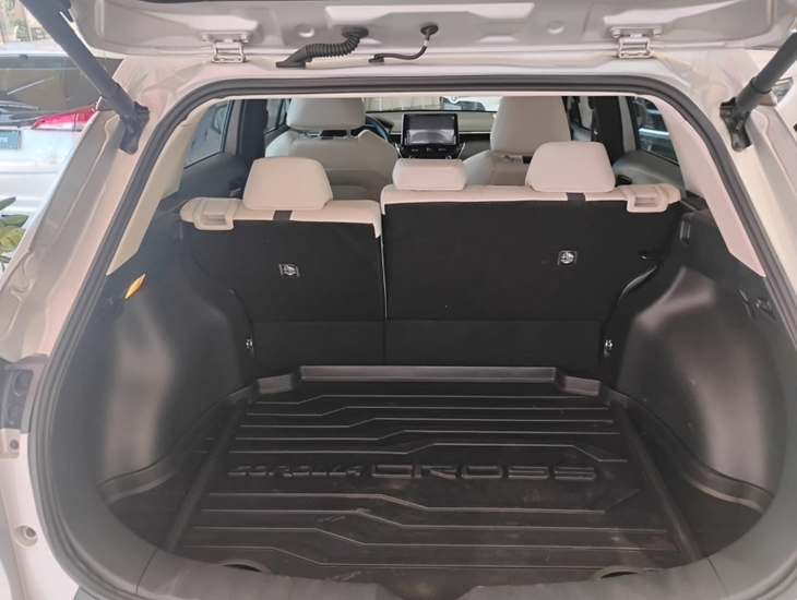 galeria COROLLA CROSS