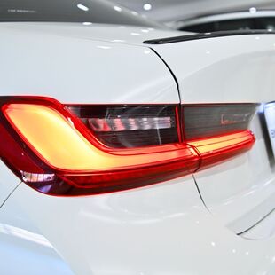 Bmw 330e M Sport 2.0 Turbo (Aut.) (Híb.)