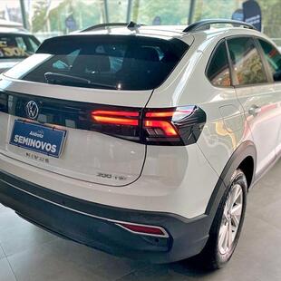 Volkswagen NIVUS 1.0 200 TSI TOTAL FLEX COMFORTLINE AUTOMÁTICO