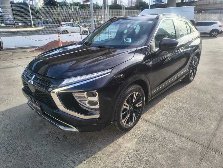 galeria Eclipse Cross hpe