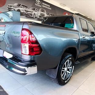 Toyota HILUX 2.7 SRV 4X2 CD 16V FLEX 4P AUTOMÁTICO