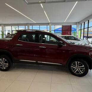 Fiat TORO 2.4 16V MULTIAIR FLEX VOLCANO AT9