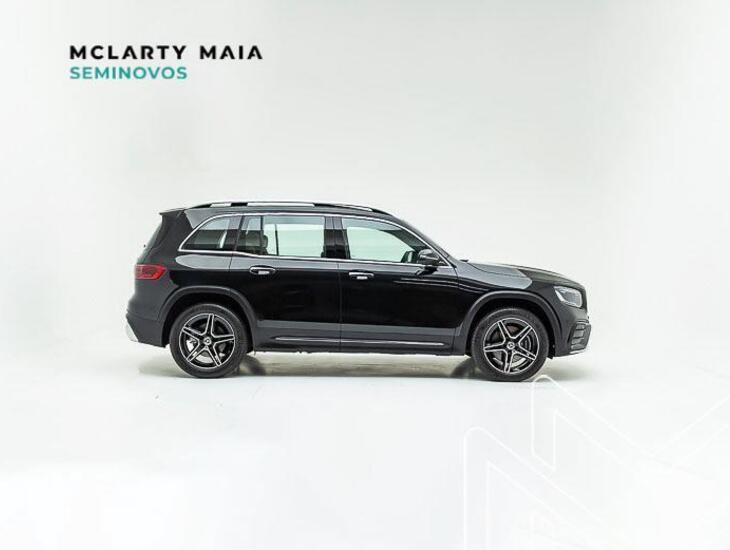 galeria GLB 220 4M AMG LINE BRI