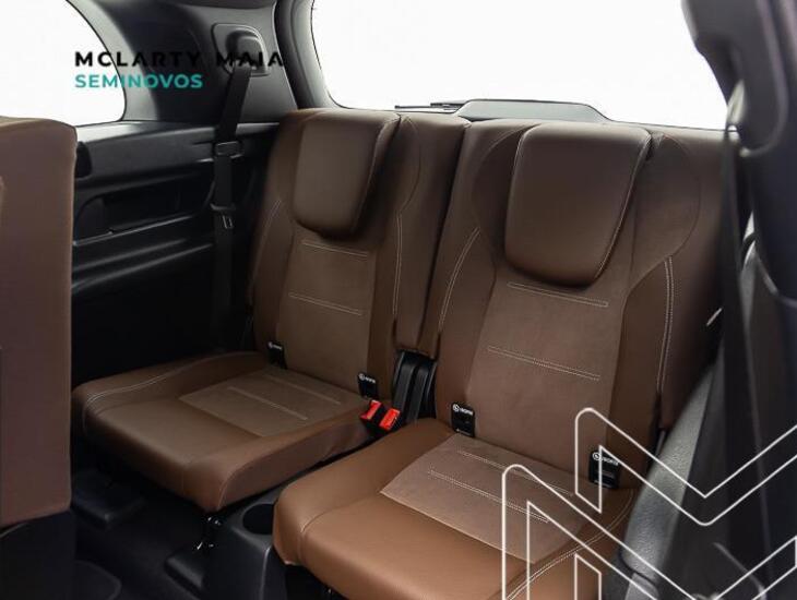 galeria GLB 220 4M AMG LINE BRI