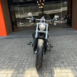 Harley Davidson Breakout FXBR