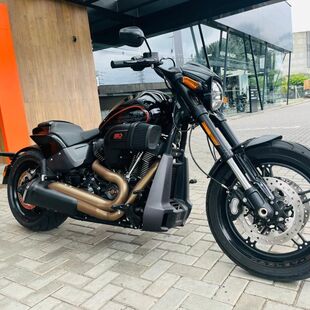 Harley Davidson Softail FXDR