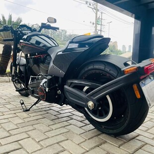 Harley Davidson Softail FXDR