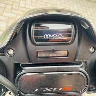 Harley Davidson Softail FXDR