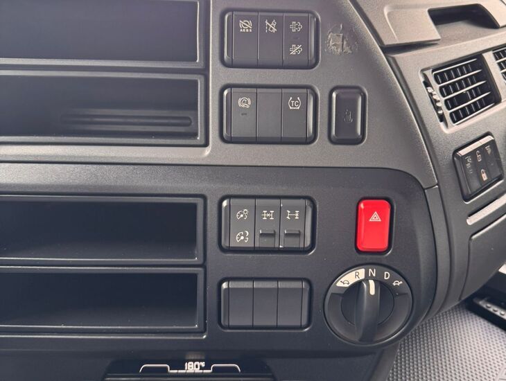 galeria DAF XF FTT 530 - 6x4