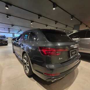 Audi A4 Avant Prestige Plus 40 TFSI S tronic