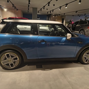 Mini Cooper SE Top (Elétrico)
