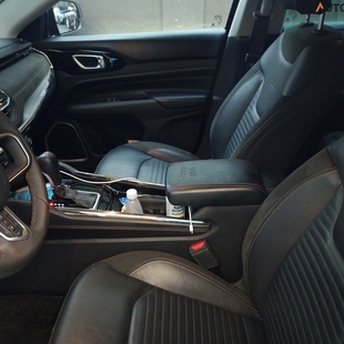 Jeep COMMANDER 1.3 T270 TURBO FLEX LIMITED AT6