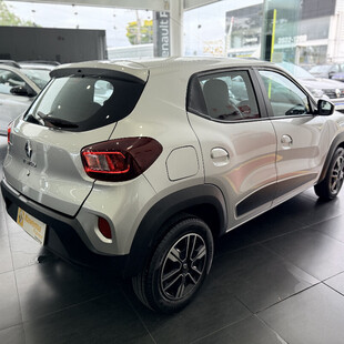 Renault KWID 1.0 12V SCE FLEX INTENSE MANUAL