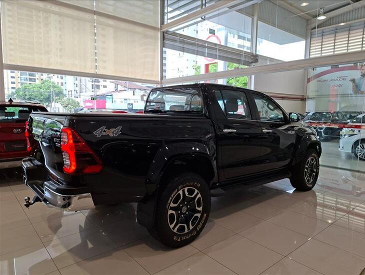 galeria HILUX