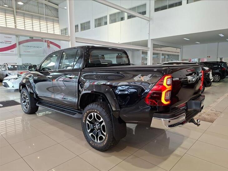 galeria HILUX