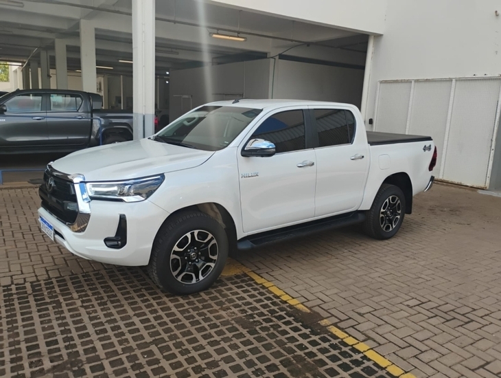 galeria HILUX