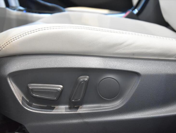 galeria COROLLA CROSS