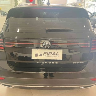 Volkswagen T-CROSS 1.4 250 TSI TOTAL FLEX HIGHLINE AUTOMÁTICO
