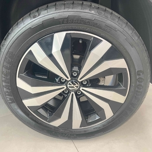 Volkswagen T-CROSS 1.4 250 TSI TOTAL FLEX HIGHLINE AUTOMÁTICO