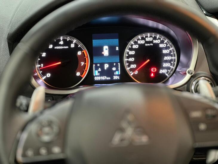 galeria Eclipse Cross