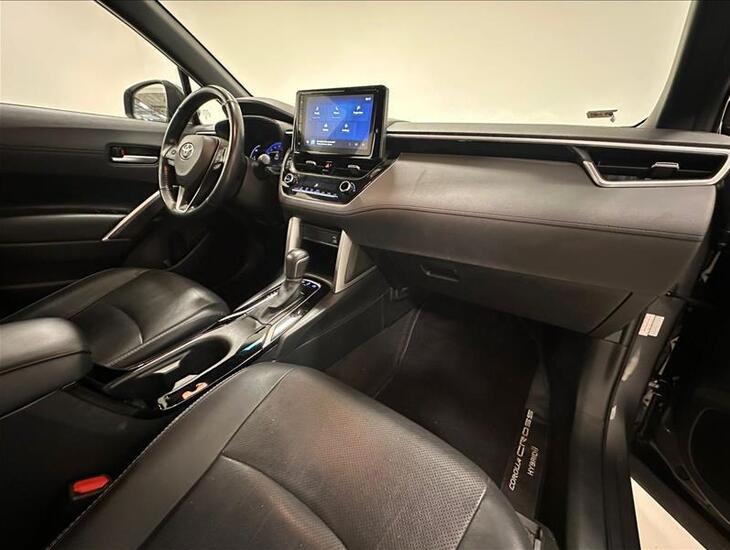 galeria COROLLA CROSS