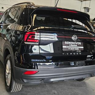 Volkswagen T-CROSS 1.0 200 TSI TOTAL FLEX AUTOMÁTICO