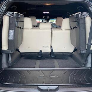 Toyota HILUX SW4 2.8 D-4D TURBO DIESEL DIAMOND 7L 4X4 AUTOMÁTICO