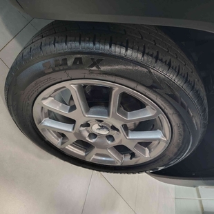 Jeep RENEGADE 1.8 16V FLEX SPORT 4P AUTOMÁTICO