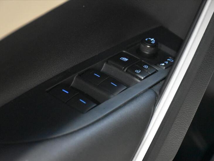 galeria COROLLA CROSS