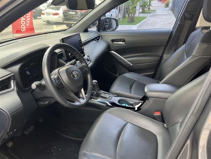 galeria COROLLA CROSS