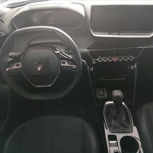 Peugeot 2008 1.0 TURBO 200 FLEX ACTIVE CVT