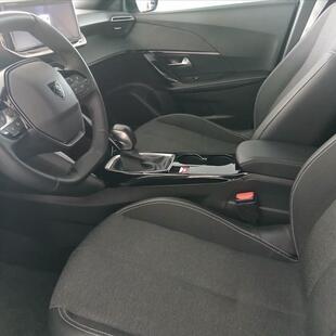 Peugeot 2008 1.0 TURBO 200 FLEX ACTIVE CVT