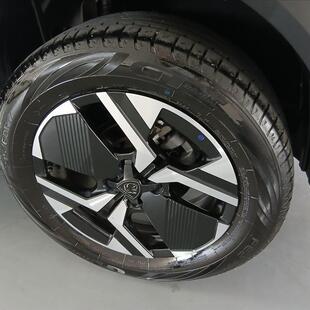 Peugeot 2008 1.0 TURBO 200 FLEX ACTIVE CVT