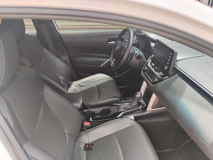 galeria COROLLA CROSS