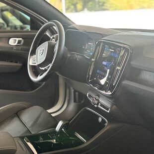 Volvo C40 Recharge Plus (Elétrico)