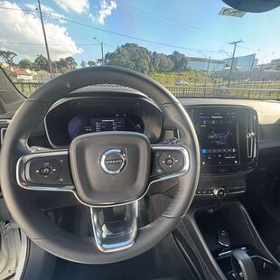 Volvo C40 Recharge Plus (Elétrico)