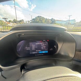 Volvo C40 Recharge Plus (Elétrico)