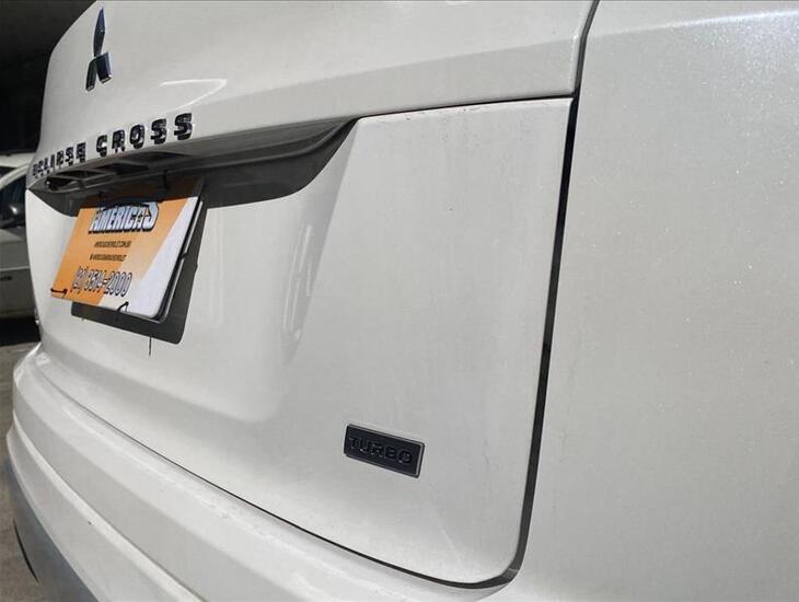 galeria ECLIPSE CROSS